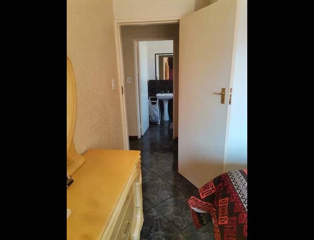 3 BEDROOM TOWNHOUSE FOR SALE IN BRACKENDOWNS